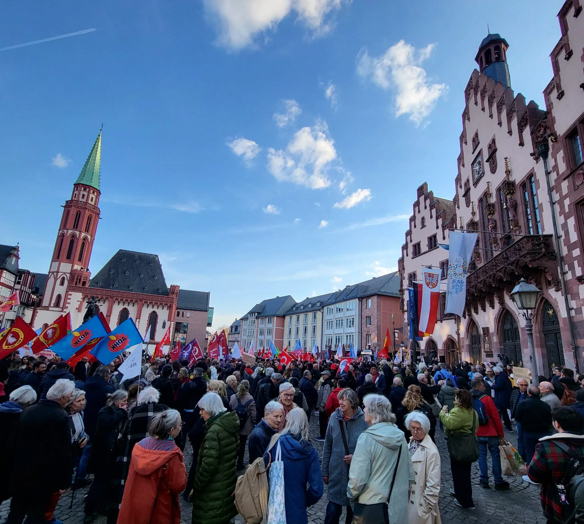 Frankfurt’ta üçüncü dayanışma mitingi