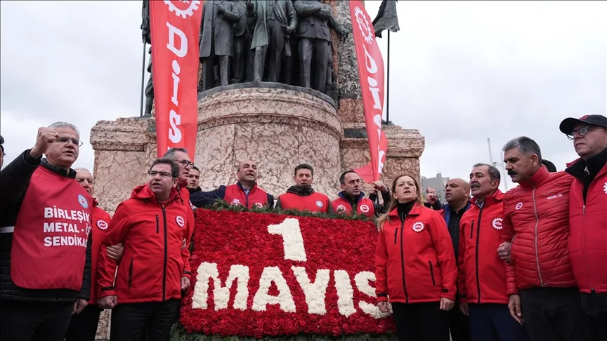 Türkiye`de 1 Mayıs Emek ve Dayanışma Günü kutlanıyor