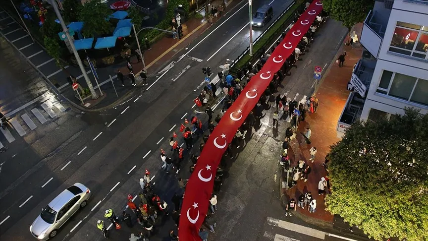 Samsun’da Bayrak Yürüyüşü ve Fener Alayı düzenlendi