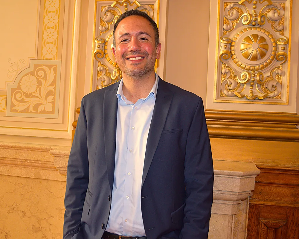 Barış Öneş, SPD Hamburg’un Yeni Sosyal Politikalar Sözcüsü Oldu