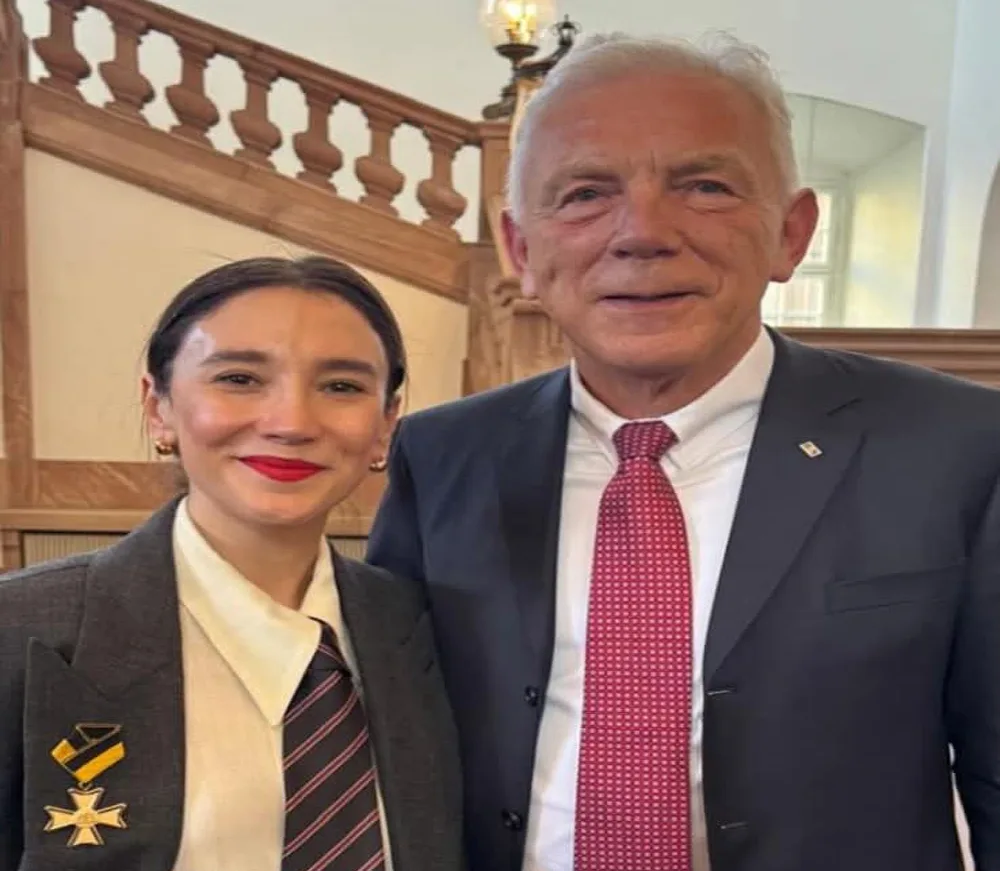 Sibel Kekilli’ye Baden -Württemberg Liyakat Nişanı