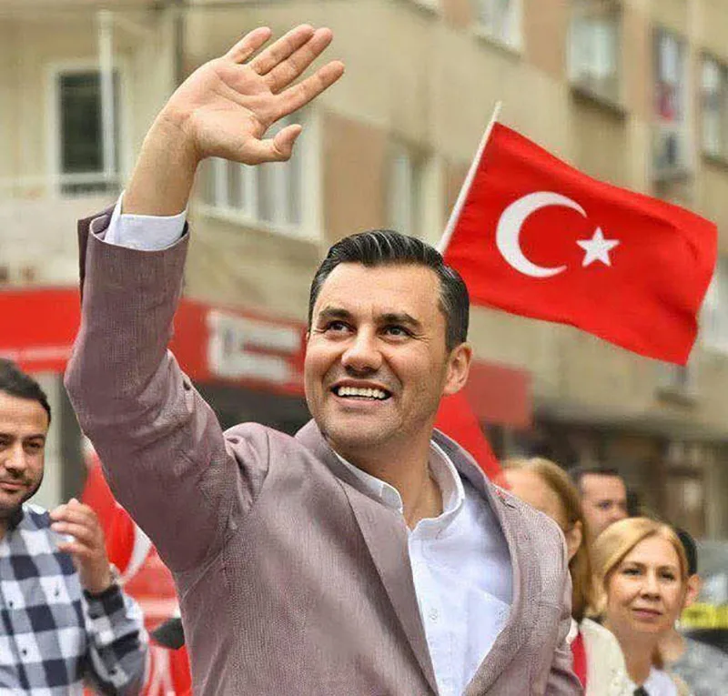 Manisa Büyükşehir Belediye Başkanı Ferdi Zeyrek Hayatını Kaybetti
