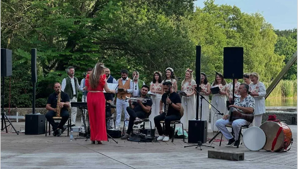 Viva la Pop Orkestra ve Korosundan Münih’te “Balkan Müzikleri Konseri”