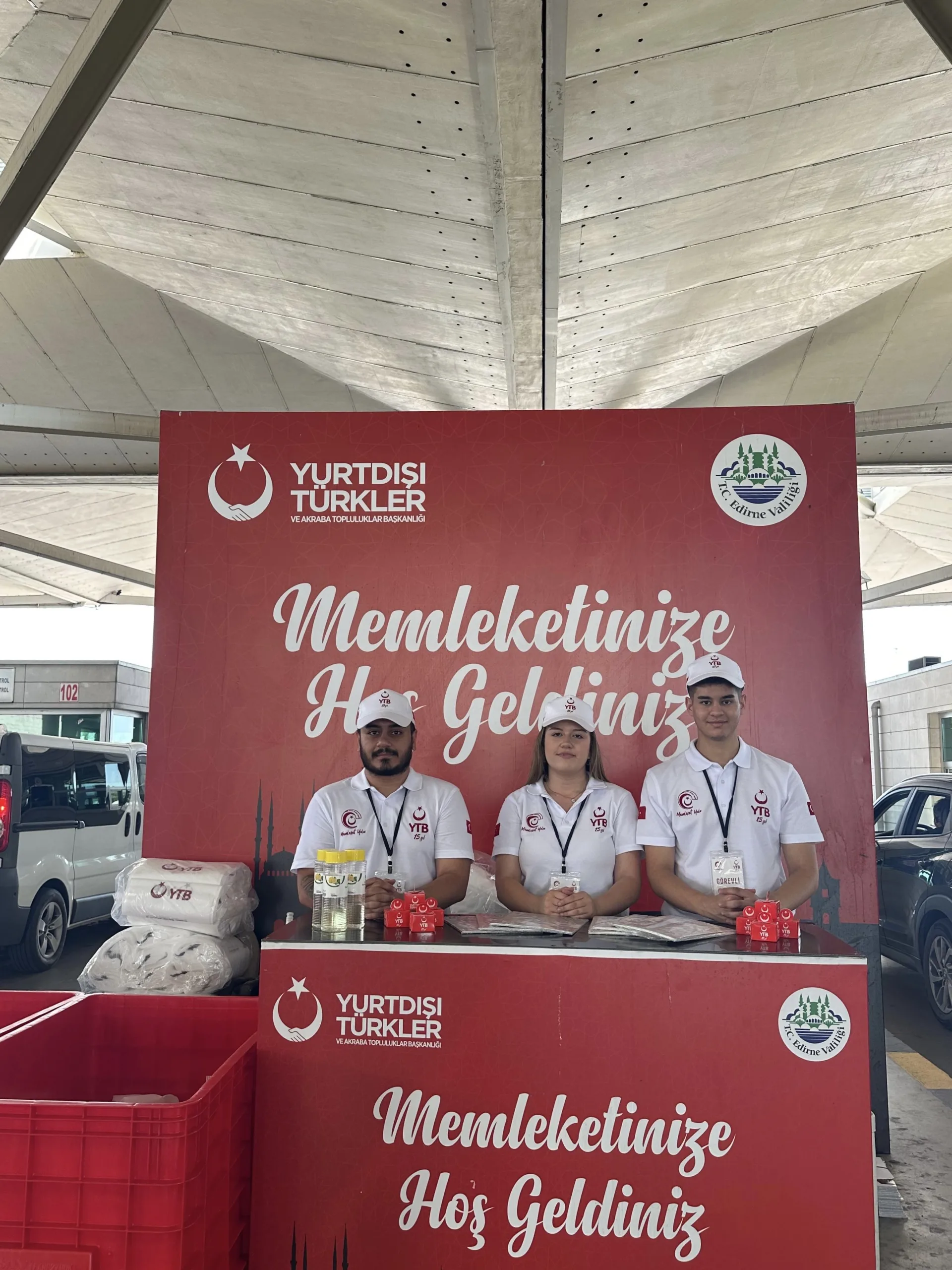 YTB’den Sınır Kapılarında “Karşılama ve Uğurlama” Hizmeti