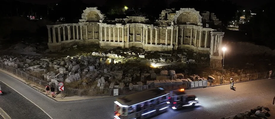 Gece müzeciliği Antalya’daki antik kentleri daha da canlandırdı