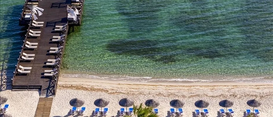 Radisson Blu Resort & Spa, Çeşme yeniden açıldı