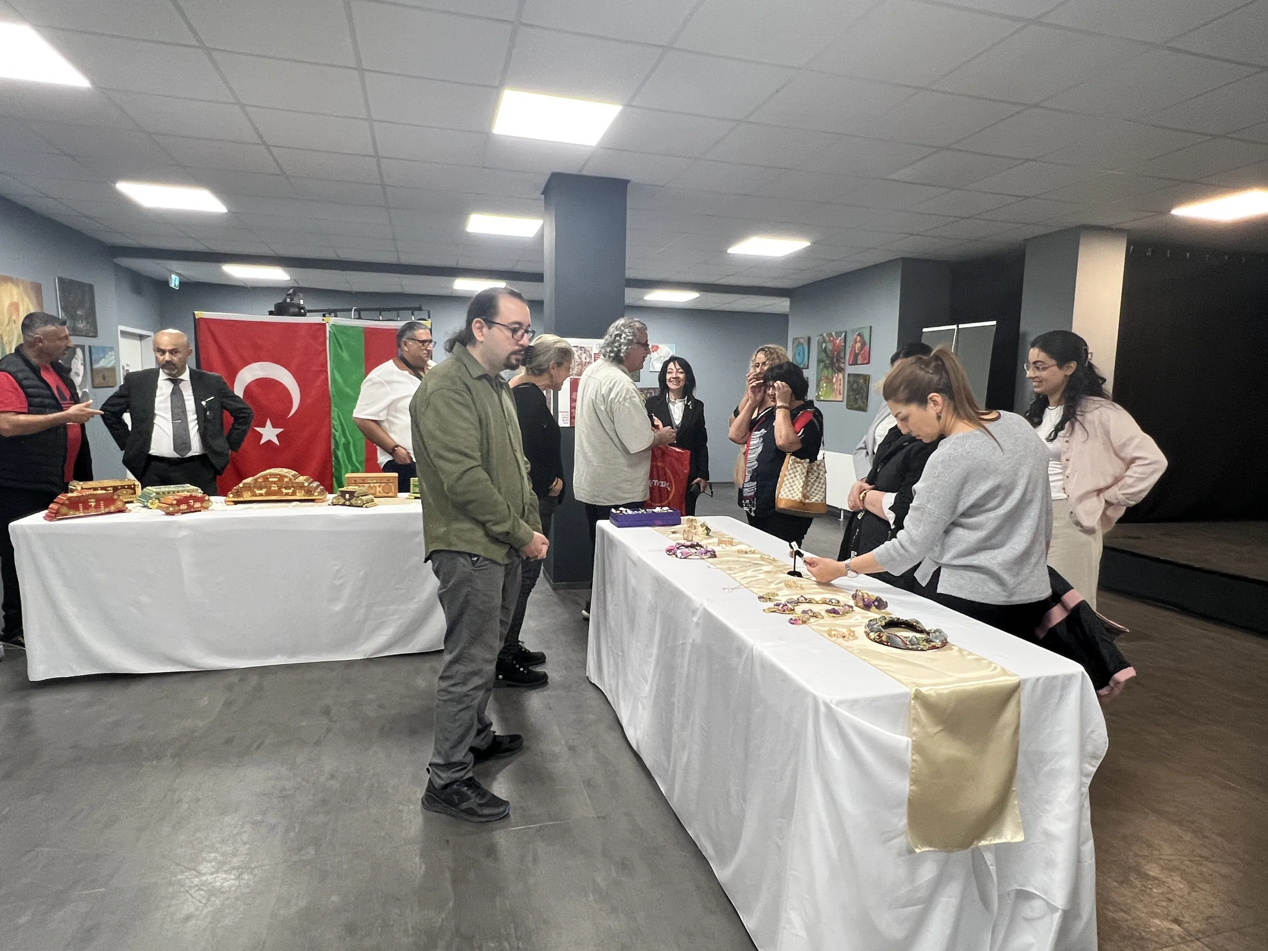 Azerbaycan’ın Sanat Mirası Nürnberg’de Sergilendi