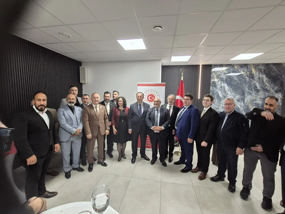 Büyükelçi Gökhan Turan Nürnberg’de Türk Toplumu ile Buluştu