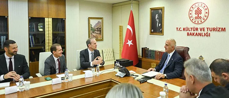 Bakan Ersoy, Google Küresel İlişkiler Başkanı Kent Walker ile bir araya geldi
