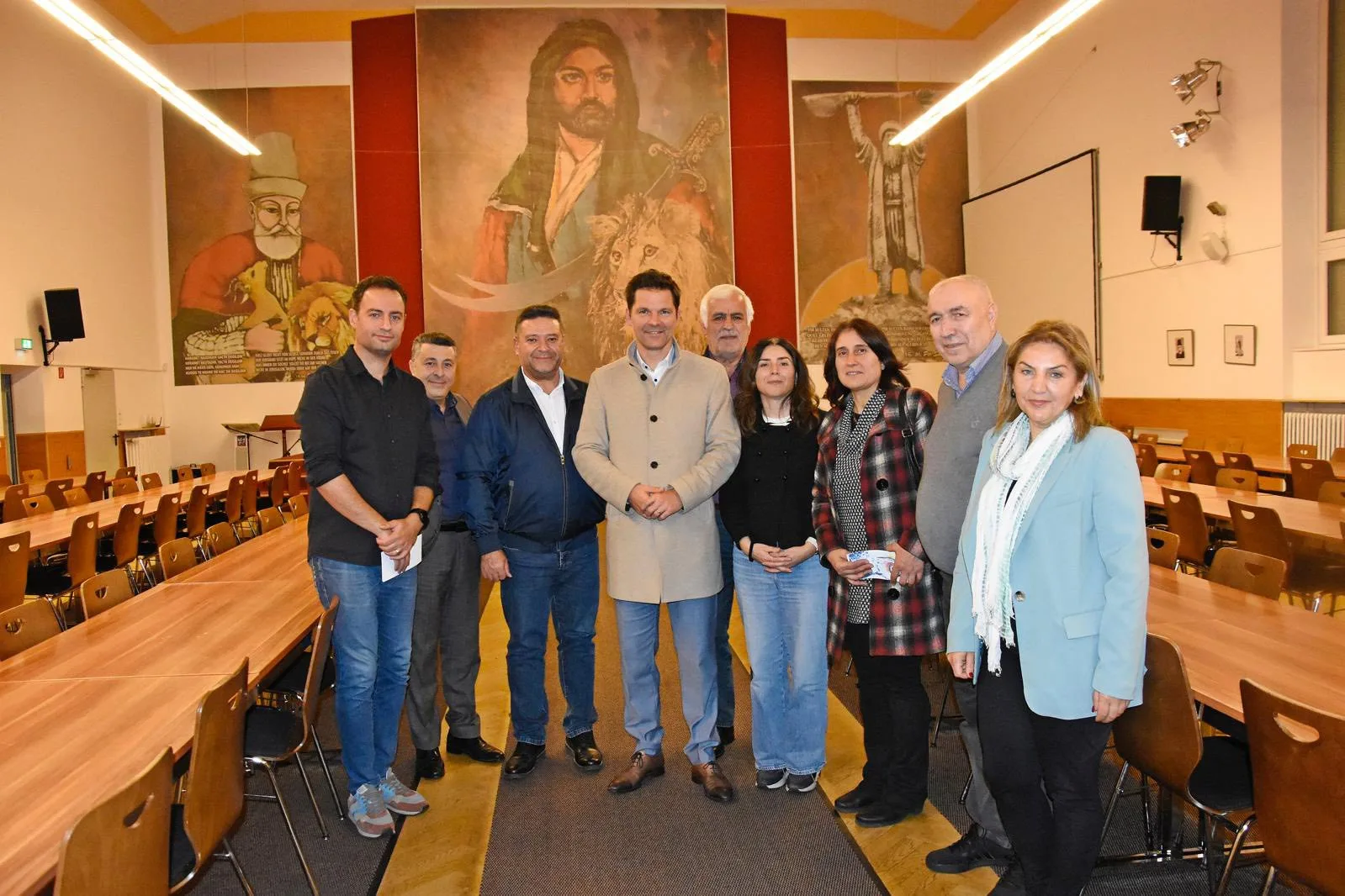 Steffen Krach ve Sevim Aydın’dan BAT-Cemevi’ne Ziyaret