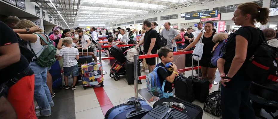 Antalya ekim ayında tüm zamanların ziyaretçi rekorunu kırdı