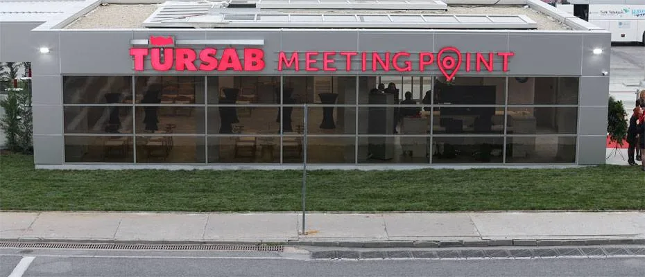 TÜRSAB, Sabiha Gökçen Havalimanı’nda “TÜRSAB Meeting Point” projesini başlattı