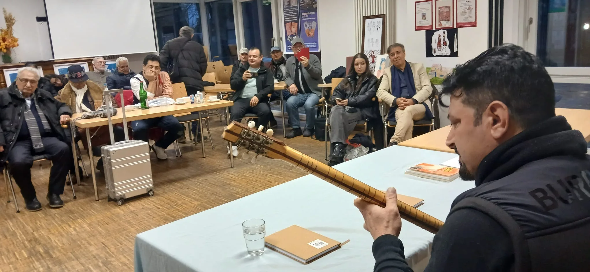 Düsseldorf’ta Çok Kültürlü ve Çok Dilli Edebiyat Etkinliği Düzenlendi