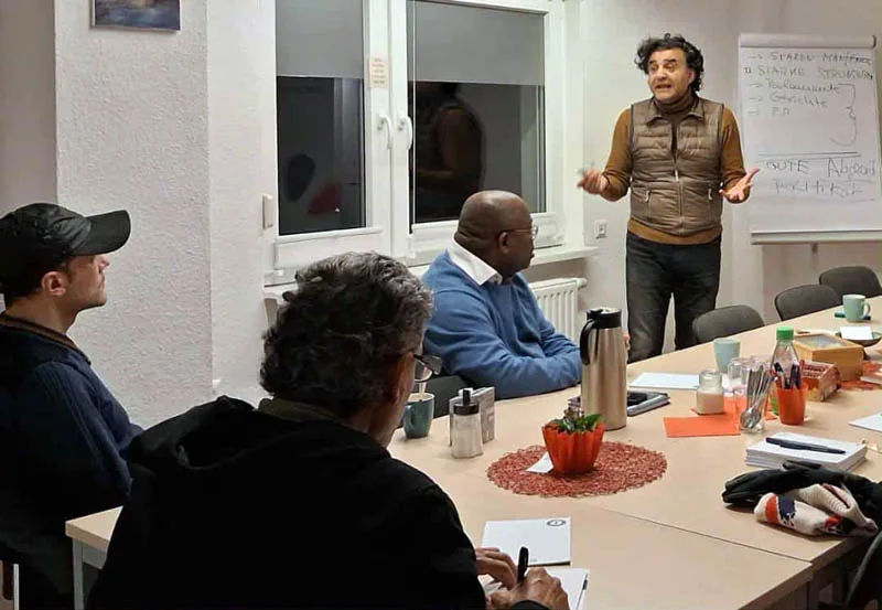 Demokrasinin İşleyişi ve Göçmen Toplum İçin Önemi