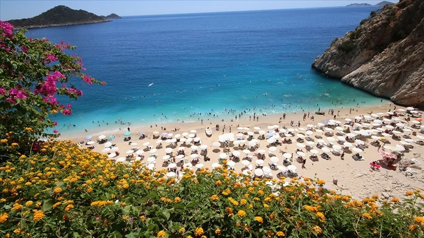 Antalya 2025`te 17 milyon 122 bin 548 ziyaretçi ağırladı