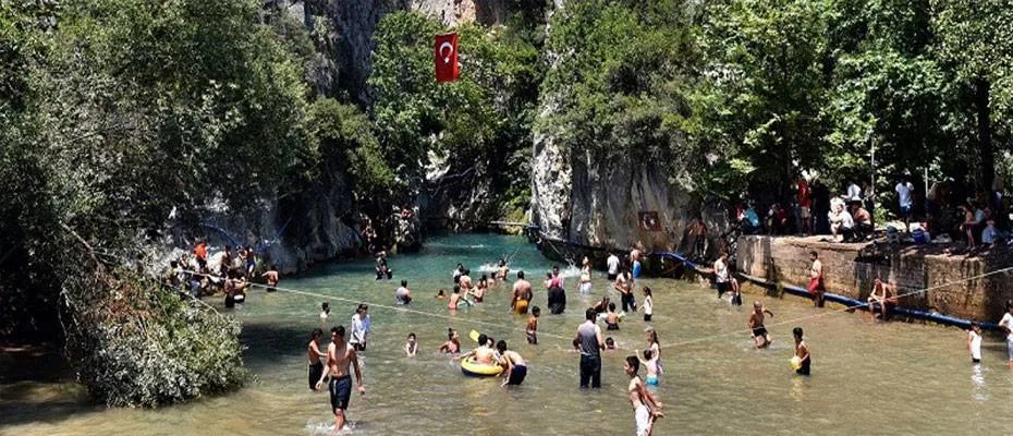 Mersin, 2025’in ilk 11 ayında turist sayısını yüzde 26 artırdı