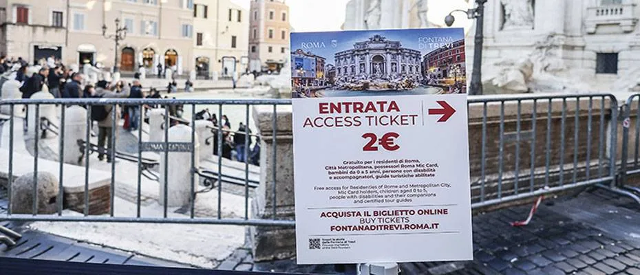 Roma’da Trevi Çeşmesi için biletli ziyaret dönemi başladı