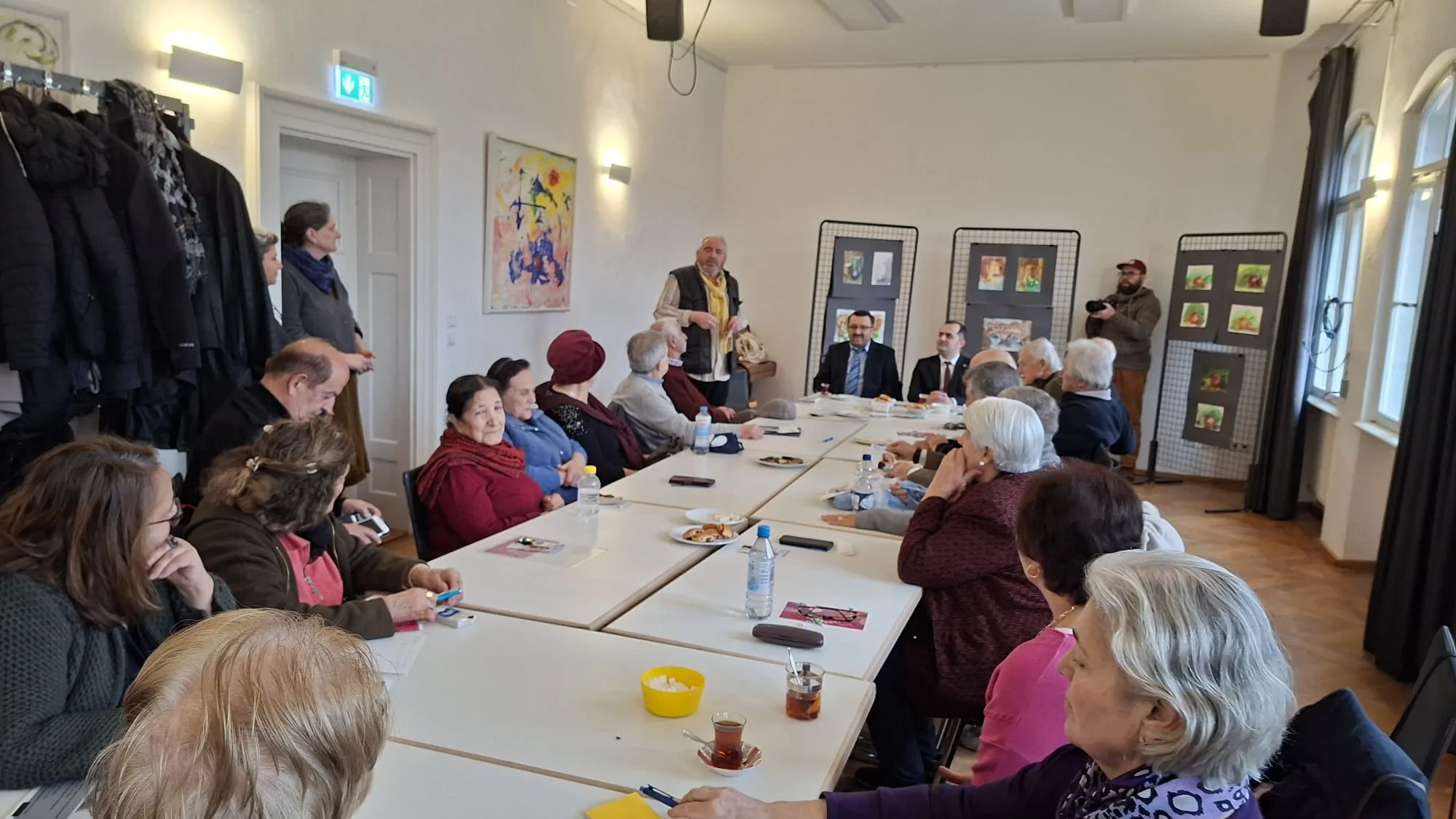 Nürnberg’de Emeklilere Yönelik Bilgilendirme Toplantısı Yoğun İlgi Gördü