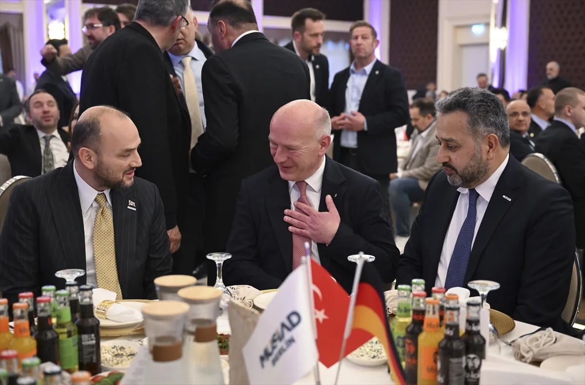 Berlin Eyalet Başbakanı Wegner: Türk girişimciler Berlin ekonomisinin parçası