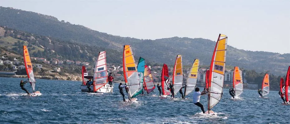 Foça Windsurf Dünya Şampiyonası’na hazırlanıyor