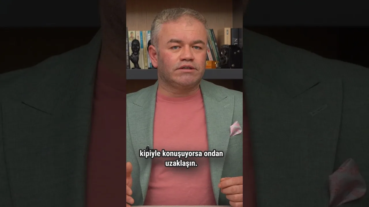 Garsona “sen” diyenden uzak durun…