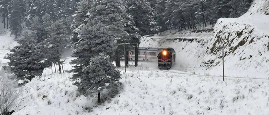 Turistik Doğu Ekspresi kış sezonunu 10 bini aşkın yolcuyla tamamladı