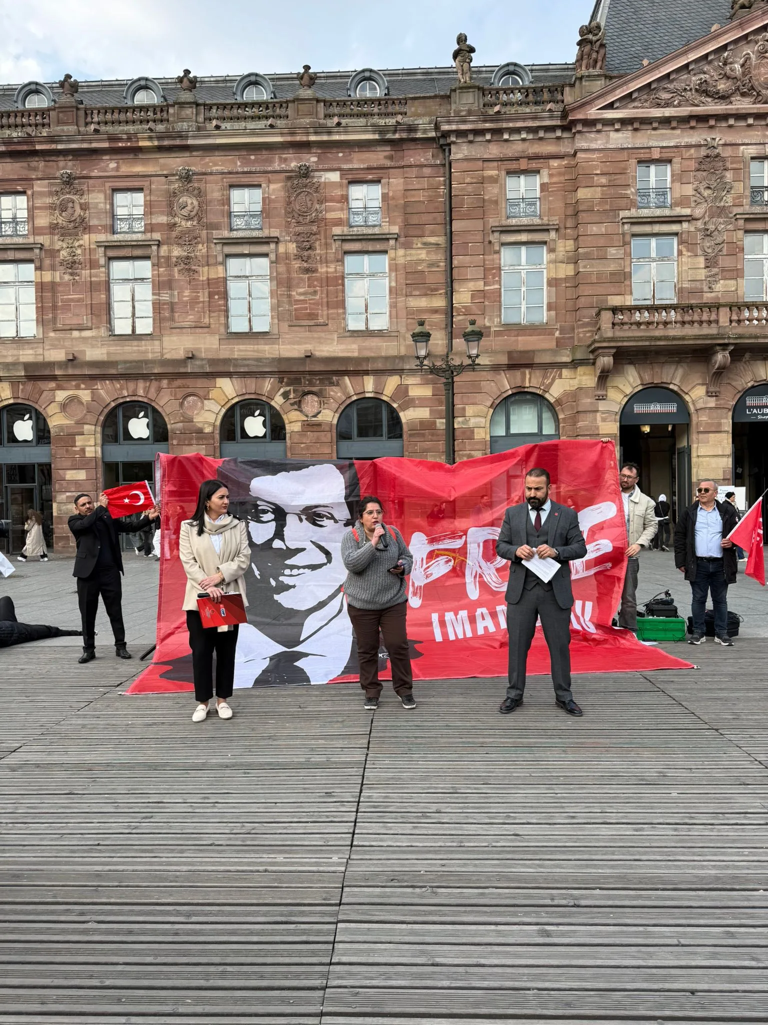 Strasbourg’dan Net Mesaj: “Adalet Yoksa Demokrasi Yok!”