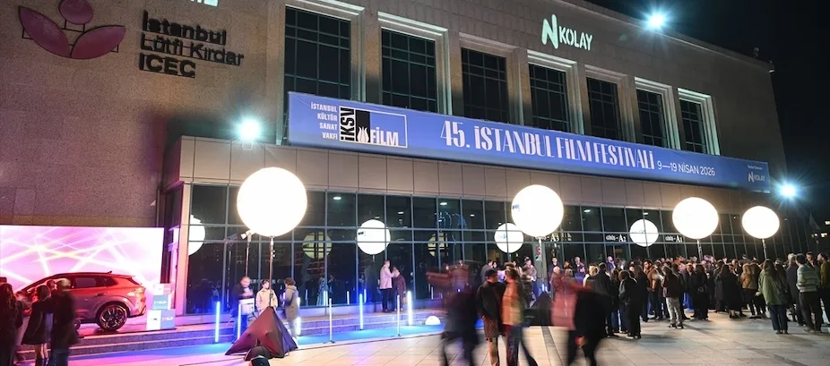 45. İstanbul Film Festivali görkemli gala ile başladı