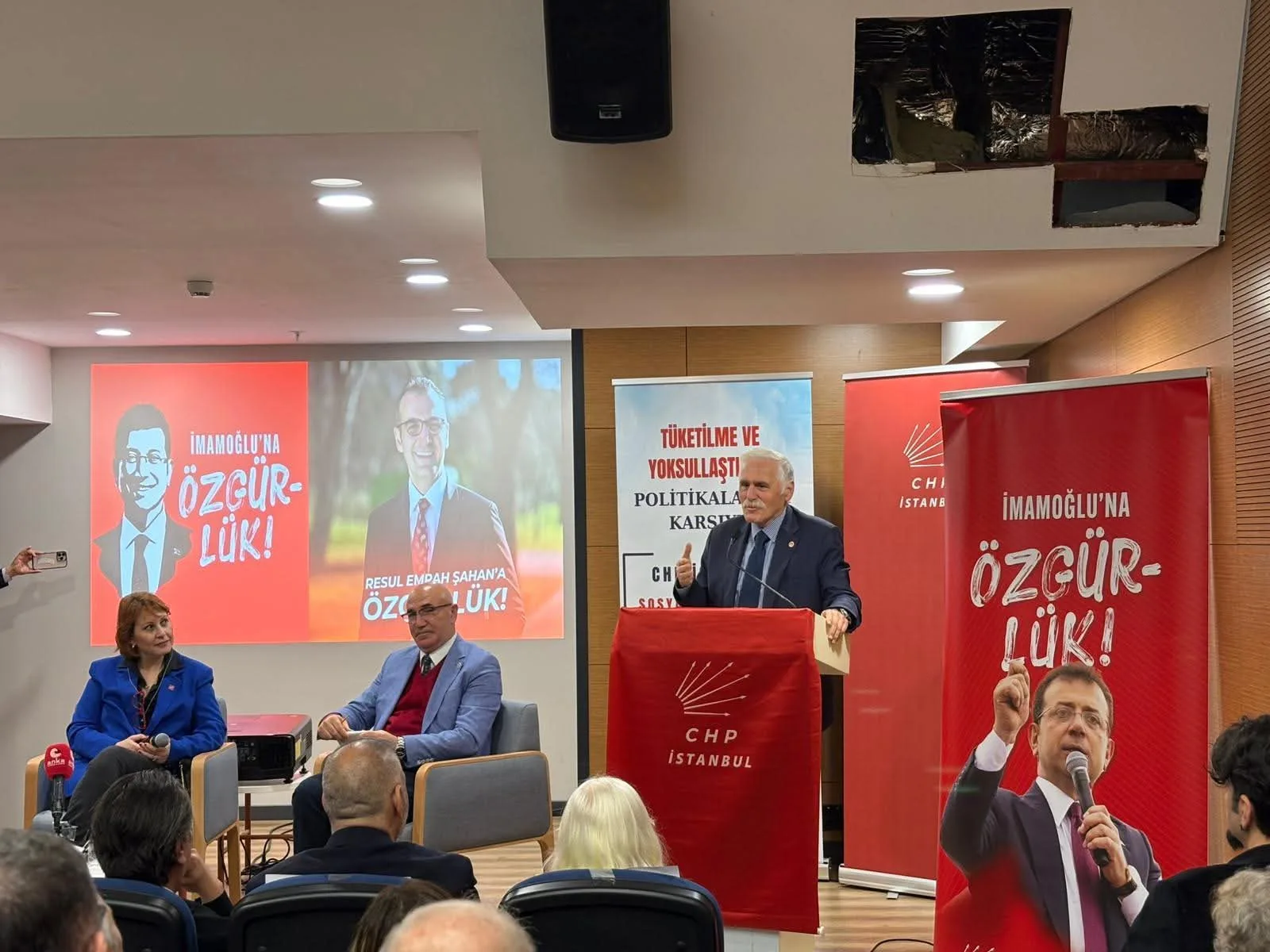 Çelebi’den CHP’ye Güçlü Çıkış