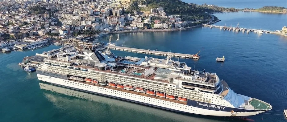 Kuşadası’na Kruvaziyer Akını