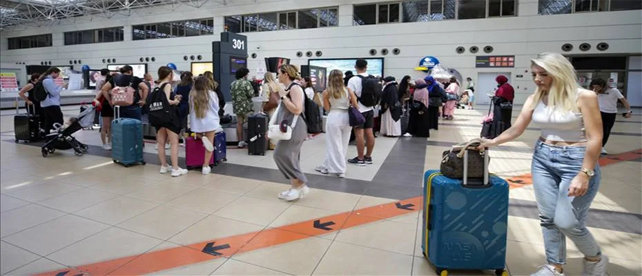 Turizm geliri ilk çeyrekte yüzde 4,2 arttı