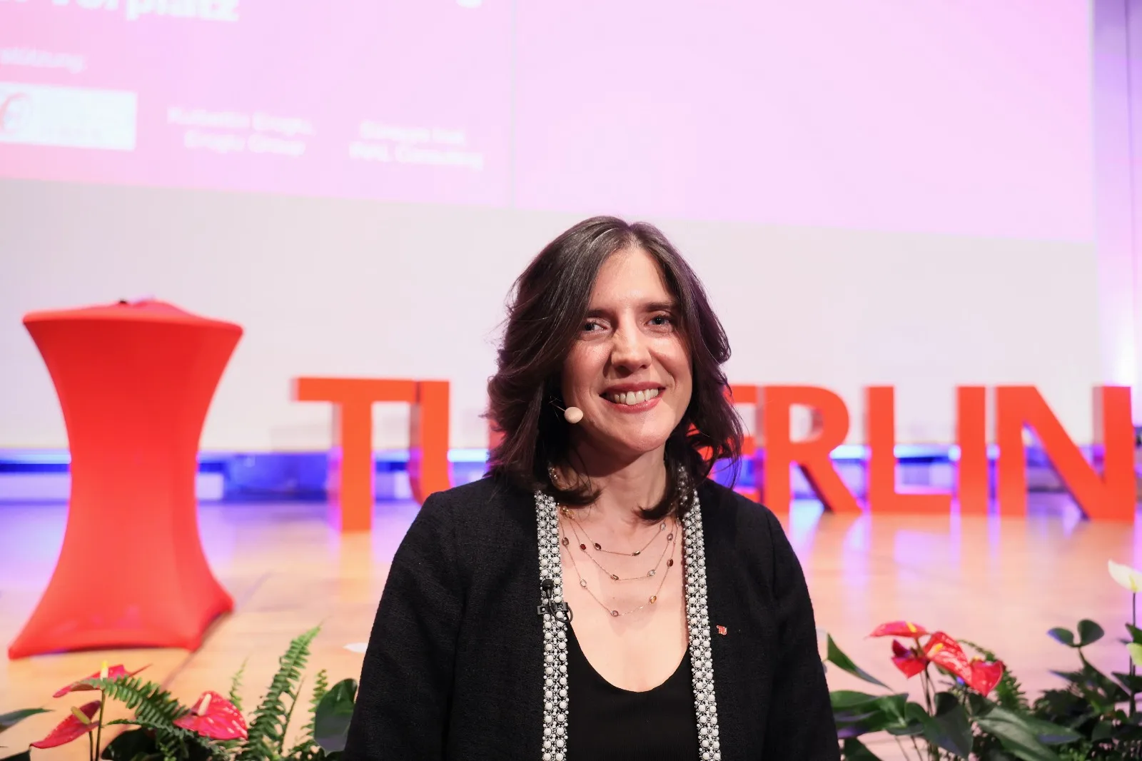 Berlin TU Rektörü seçilen Prof. Dr. Fatma Deniz için tören düzenlendi