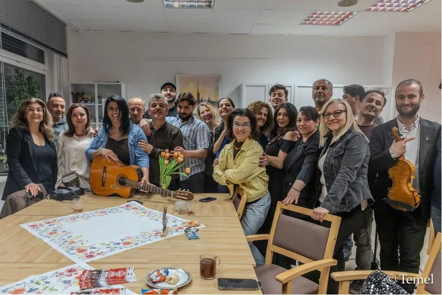 Akustik Koro Berlin 2 Mayıs’ta Sahne Alıyor