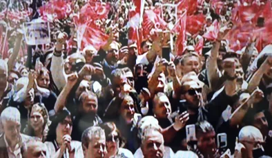 Kılıçdaroğlu’ndan CHP Genel Merkezi’nde Tarihi Dönüş Mesajı