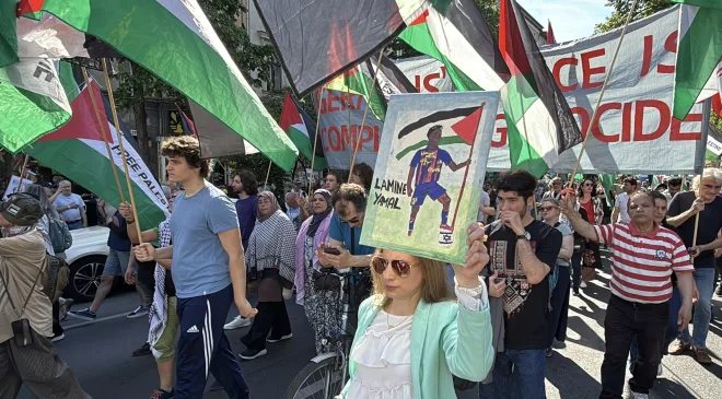 Berlin’de Filistin’e destek gösterisi düzenlendi