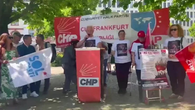 Frankfurt’ta CHP Kurultayı’nın iptal kararı protesto edildi