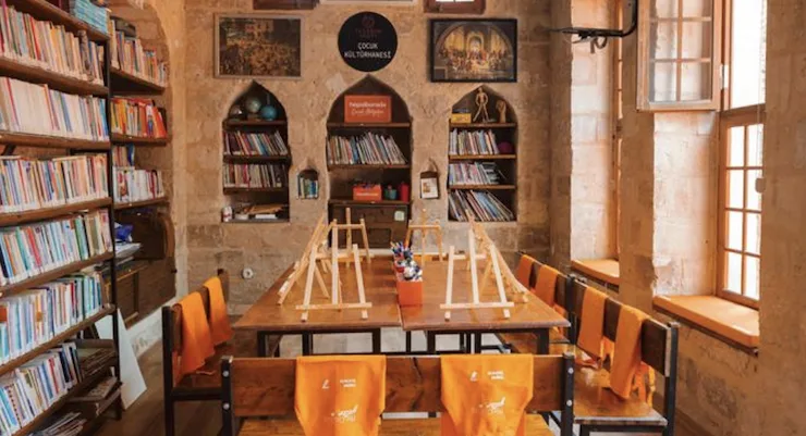 Hepsiburada 7. Mardin Bienali’nde çocukları ve gençleri sanatla buluşturdu