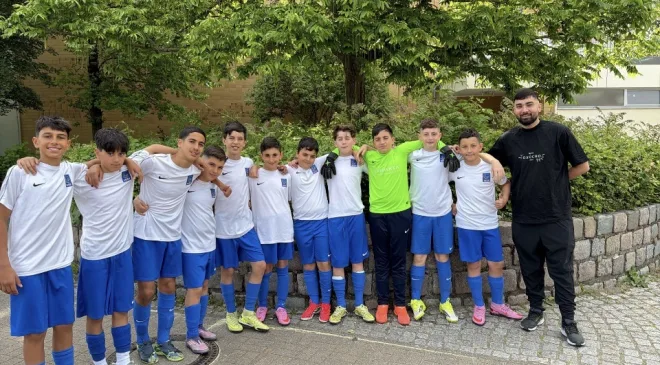 Aziz Nesin İlkokulu Futbol Takımı Berlin’de Gurur Yaşattı