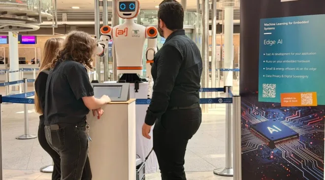 Havalimanlarında yakında İnsan benzeri robotlar iş başında