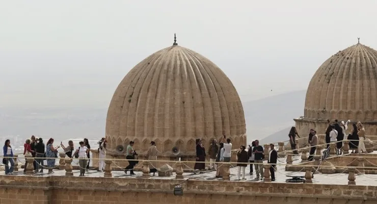 Mardin, turizmde ilkbahar bereketini yaşıyor
