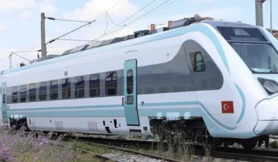 Milli hızlı tren saatte 240 kilometre hıza ulaştı