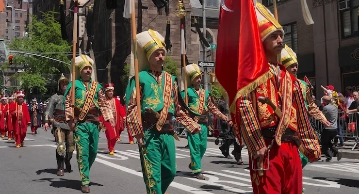 New York’ta 43. Türk Günü Yürüyüşü coşkuyla kutlandı