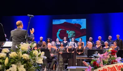 Berlin’de Türk Sanat Müziği Korosundan 25. Yıla Yakışan Muhteşem Konser