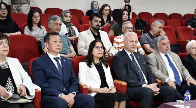 1926 Bakü Türkoloji Kurultayı Vizyonu ve Türk Akademisi