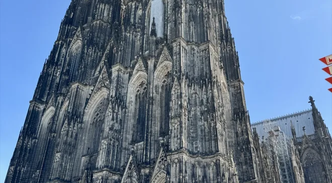 Köln Katedrali’ni ziyaret 1 Temmuz’dan itibaren ücretli olacak