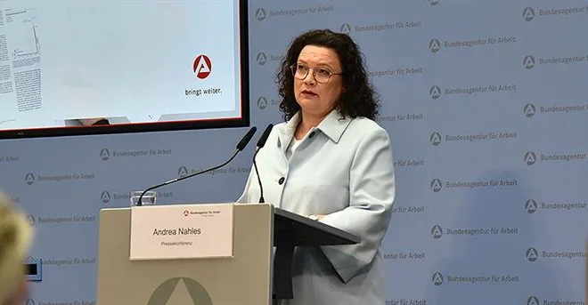 Almanya’da İşsizlik Geriledi, Nitelikli İş Gücü Açığı Sürüyor