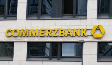 Almanya, İtalyan UniCredit’in Commerzbank’ı satın alma teklifini resmen reddetti