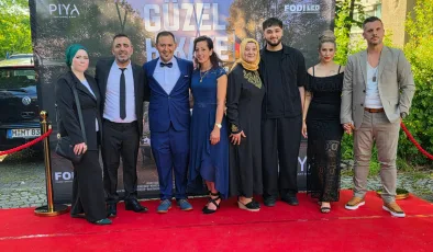Münih’te Bir İlk: Türk Yapımı Dijital Dizi “Güzel Hikaye” Görkemli Gala ile Tanıtıldı