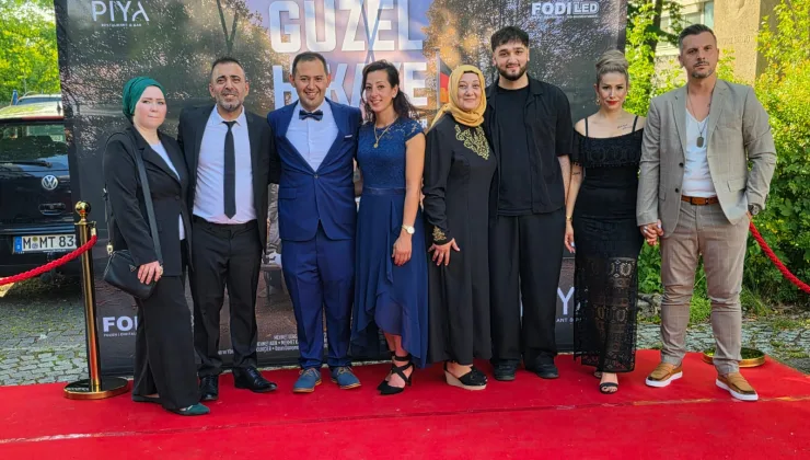 Münih’te Bir İlk: Türk Yapımı Dijital Dizi “Güzel Hikaye” Görkemli Gala ile Tanıtıldı