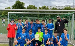 Berlin Aziz Nesin İlkokulu’ndan Çifte Spor Başarısı
